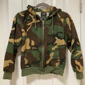 Rothco camo zip up hoodie